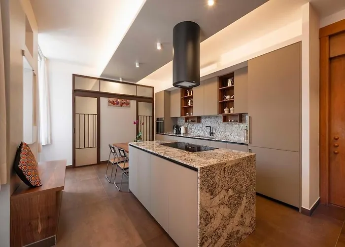 Orange Tree * רומא