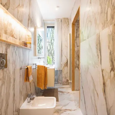 Апартаменты Orange Tree