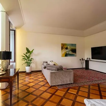 Orange Tree Apartament *